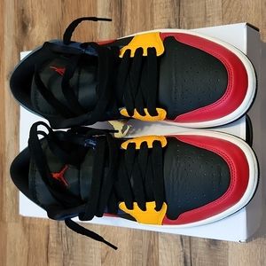 Air Jordan 1 Low SE